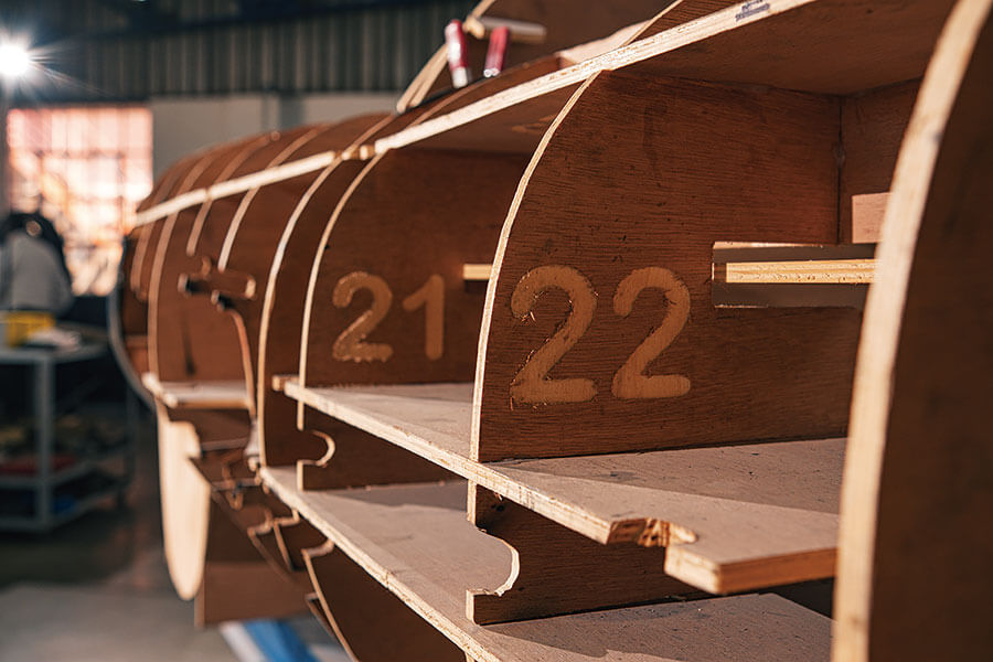 汽車基本上不就是一副巨大拼圖嗎?就讓我們介紹一位用3D拼圖實現車迷夢想的仁兄給大家認識認識吧。