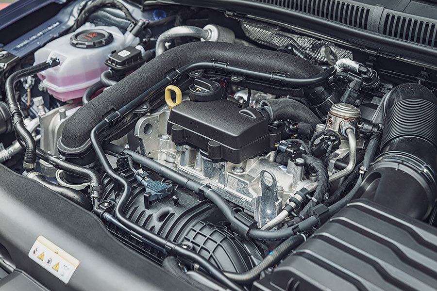 原來福斯並未放棄百萬元以下入門掀背,這次小改Polo站出來大喊我還在!!