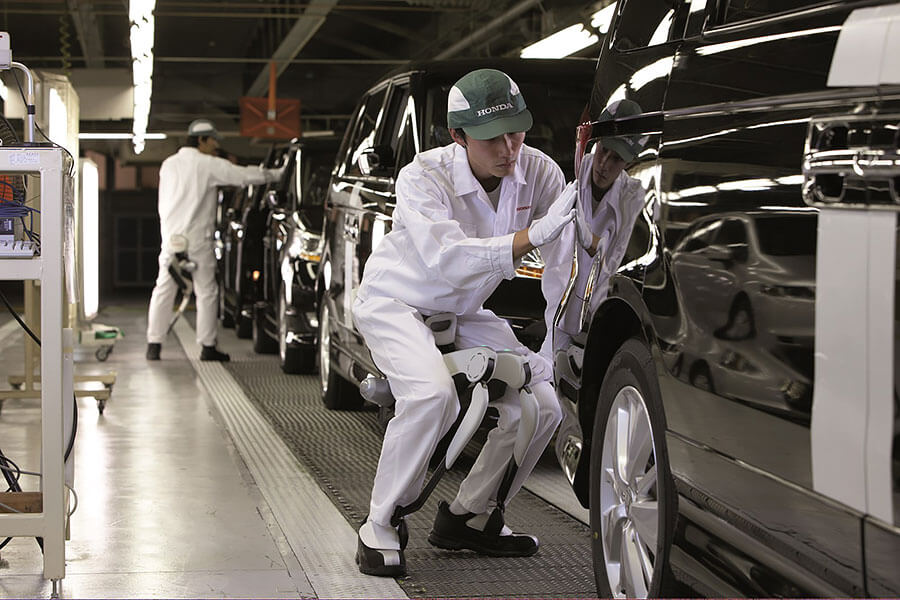 從最風光傑作,至到最慘淡低潮,這裡有你想知的一切,以及好些你不想知的本田逸聞軼事。