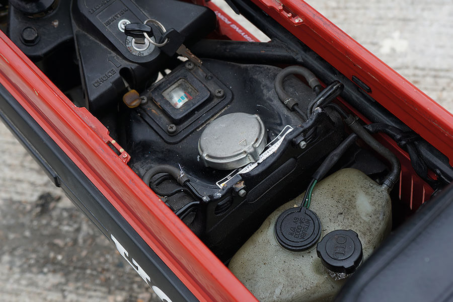 本田City(香港叫Jazz),是日本七、八十年代黃金歲月的見證,其中Turbo II型號(外號鬥牛犬)更是很瘋狂的設計。