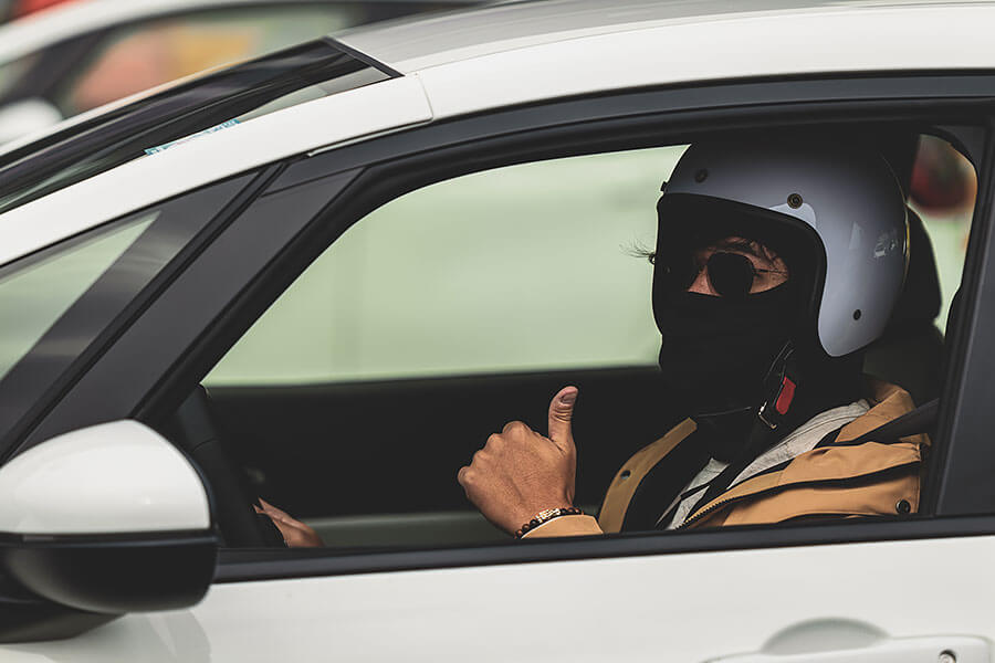 管他油幾分、電幾趴，看過小說都知道天雷雙劍要合璧才最強。