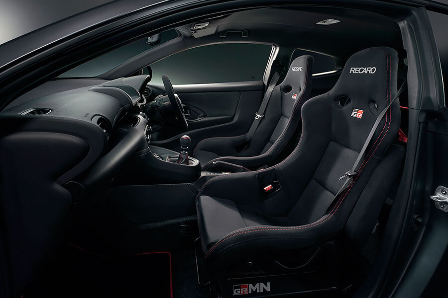 豐田居然造出比暴力鴨更加暴戾的新一代GRMN Yaris,這…這真是太牙敗了!