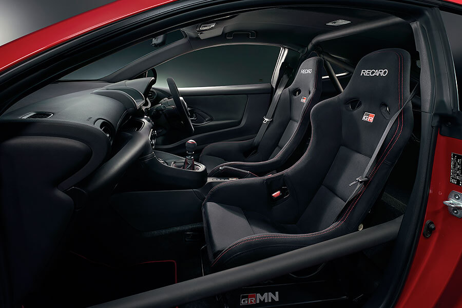 豐田居然造出比暴力鴨更加暴戾的新一代GRMN Yaris,這…這真是太牙敗了!