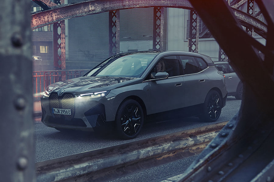 在正宗XM問世之前,這是你所能找到最過癮的寶馬電動休旅!