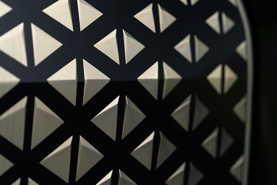 在正宗XM問世之前,這是你所能找到最過癮的寶馬電動休旅!