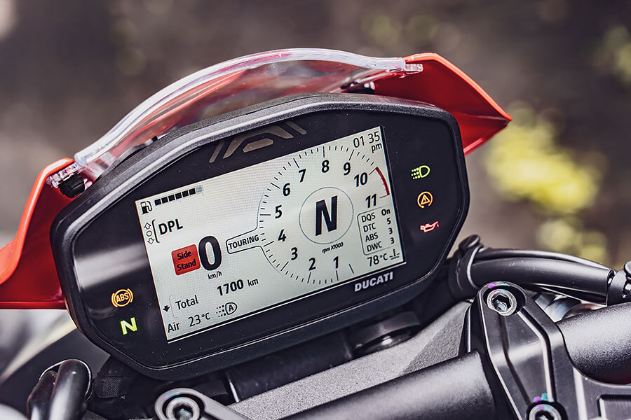 創新的過程都會帶有一些衝突，你看看這次的New Monster 937，衝突性多麼高啊……