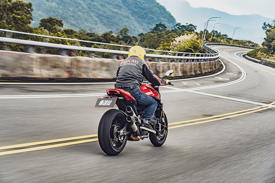 創新的過程都會帶有一些衝突，你看看這次的New Monster 937，衝突性多麼高啊……