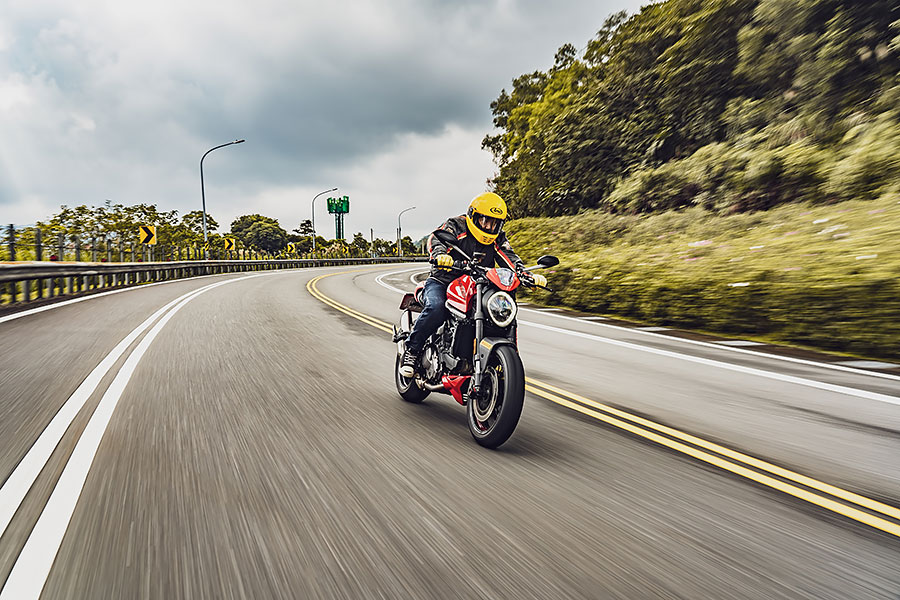 創新的過程都會帶有一些衝突，你看看這次的New Monster 937，衝突性多麼高啊……