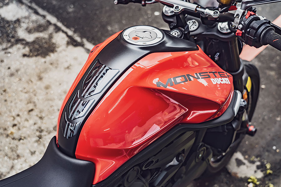 創新的過程都會帶有一些衝突，你看看這次的New Monster 937，衝突性多麼高啊……