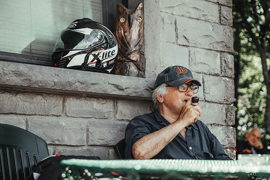 瑪莎拉蒂東山再起的路途迂迴曲折,作為新型MC20的測試路線再好不過。