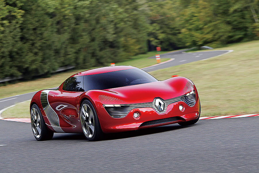 從最風光傑作,至到最慘淡低潮,這裡備妥你想知道的一切,以及許多你未曾注意的雷諾逸聞軼事。