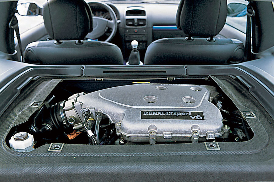 從最風光傑作,至到最慘淡低潮,這裡備妥你想知道的一切,以及許多你未曾注意的雷諾逸聞軼事。