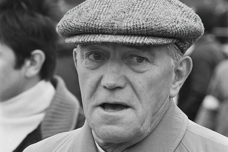 從最風光傑作,至到最慘淡低潮,這裡備妥你想知道的一切,以及許多你未曾注意的雷諾逸聞軼事。