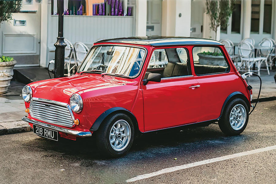 怎樣做才能把現代經典汽車電氣化,如同炸排骨簡單又好吃,同時無損成其偉業的魔法呢?問問Everrati吧。