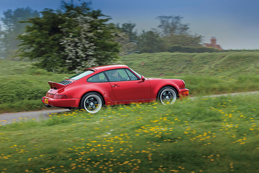 怎樣做才能把現代經典汽車電氣化,如同炸排骨簡單又好吃,同時無損成其偉業的魔法呢?問問Everrati吧。