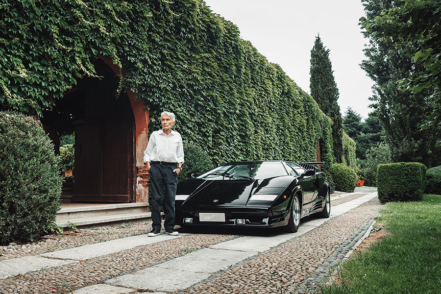 我們去了杜林上門拜會曠世設計天才暢談Miura、iPhone,以及他對自己最享負盛名的作品以現代手法再續前緣一事有何感想……