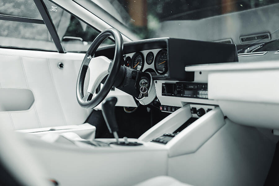 我們去了杜林上門拜會曠世設計天才暢談Miura、iPhone,以及他對自己最享負盛名的作品以現代手法再續前緣一事有何感想……