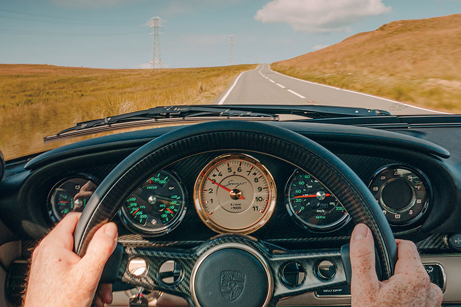 Singer的DLS計劃只在乎一件事 ——打造十全十美的氣冷911。他們是否會不經意間順便打造出十全十美的汽車呢?